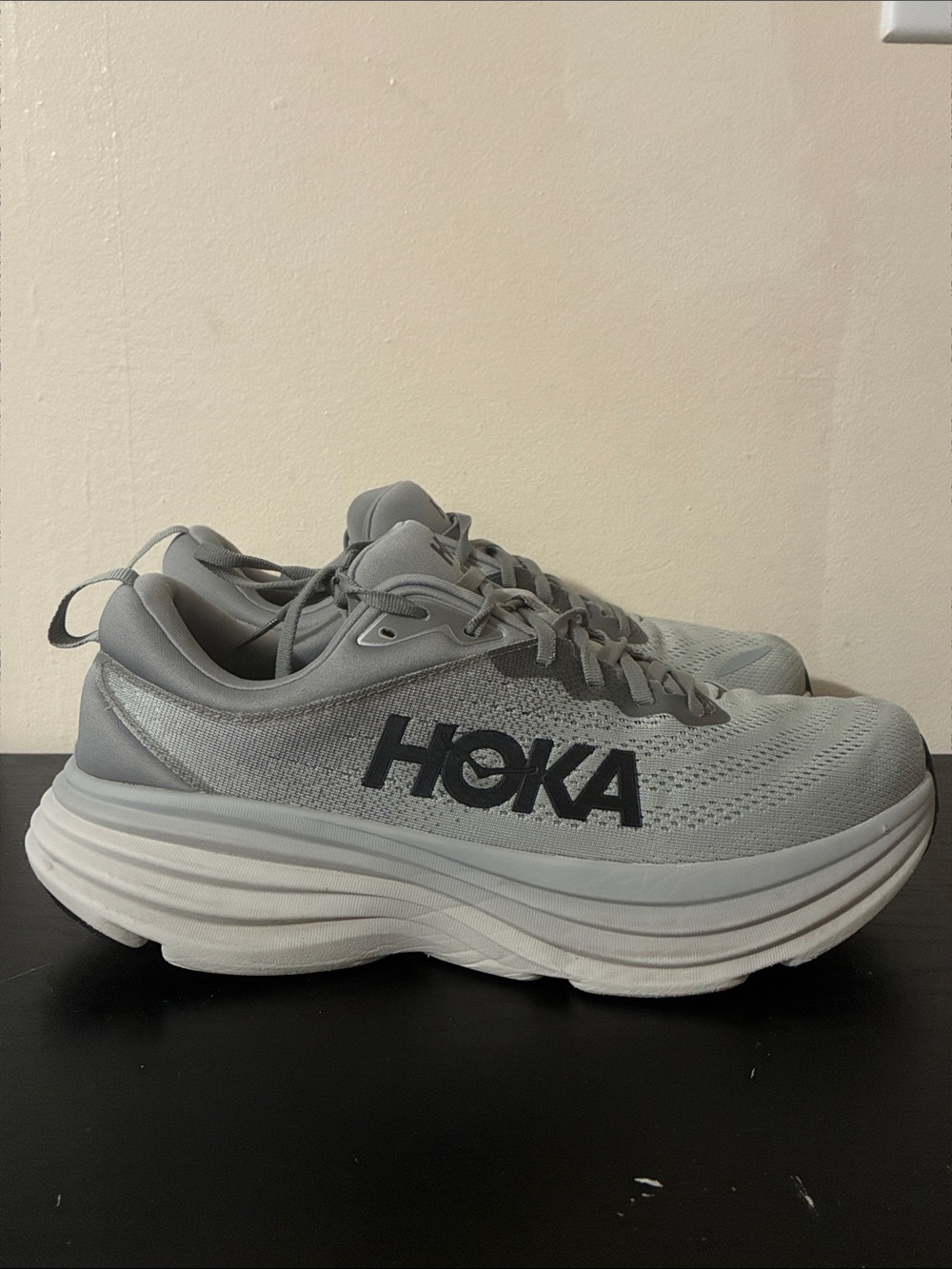 HOKA Bondi 8 running shoe featuring a thick cushioned Men’s size 11.5M